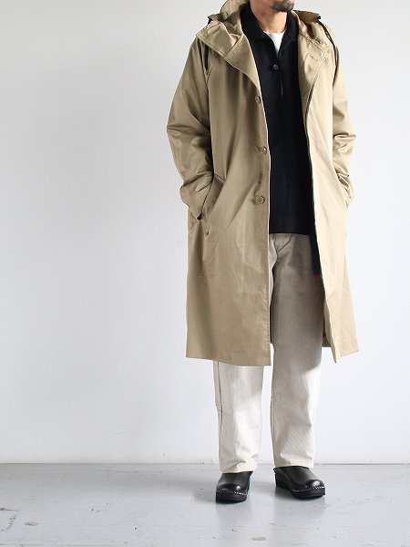 NECESSARY or UNNECESSARY （N.O.UN.) OLD FOODED COAT / Beige