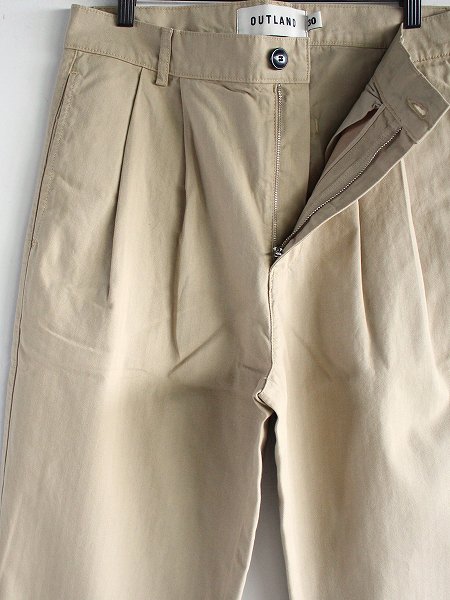 OUTLAND (アウトランド) Pantalon Double Pleats Herringbone beige
