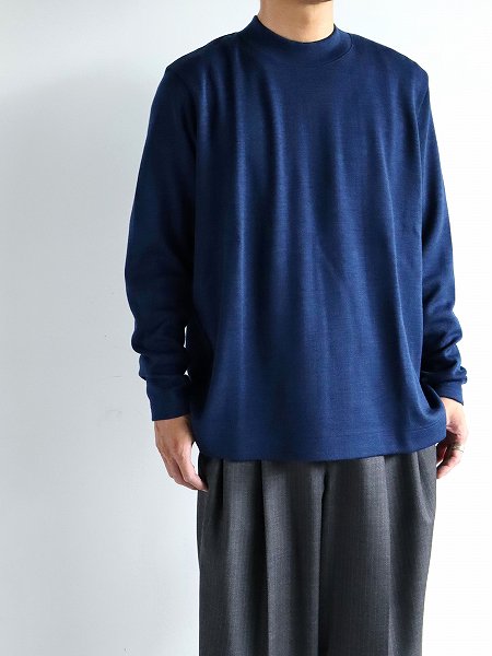 Cale ()Wool Ponte Crew Neck Pull-over (C243U02B01			<br />
)