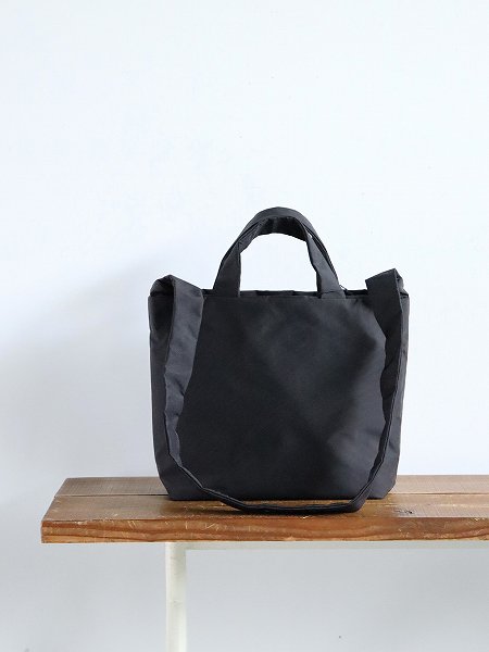 AetaSHOULDER TOTE S / BLACK (NY28)