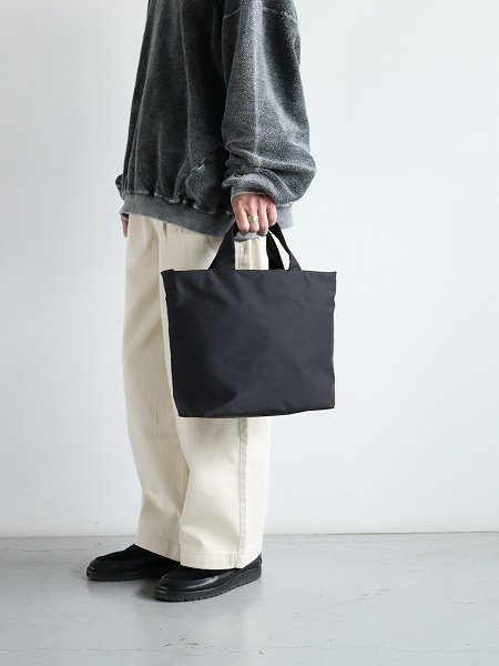 AetaSHOULDER TOTE S / BLACK (NY28)