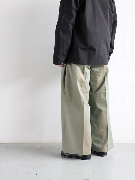 aie Tucked Wide Pant - Cotton Gabardine /Olive (OT725)