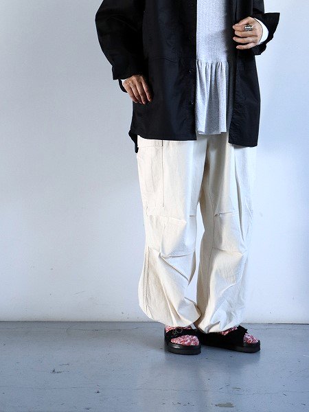 ARMY TWILLBack Satin Cargo Pants / ECRU