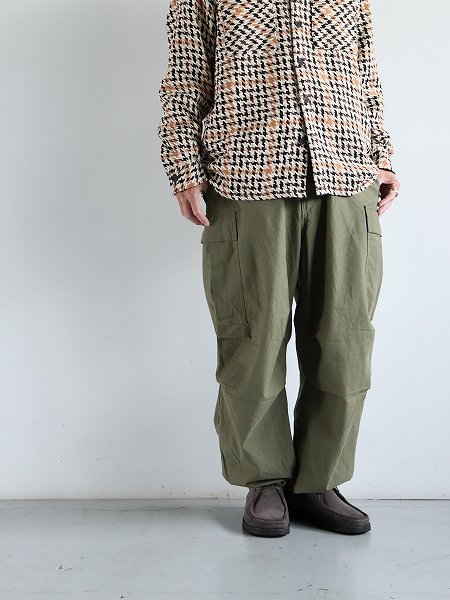 ARMY TWILLBack Satin Cargo Pants / KHAKI