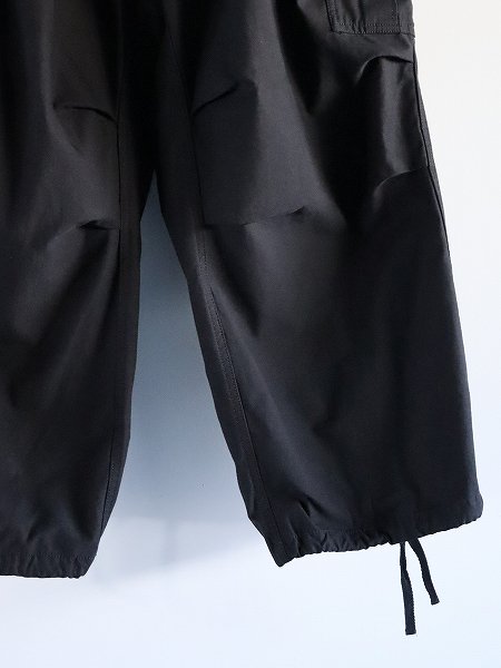 ARMY TWILLBack Satin Cargo Pants / BLACK