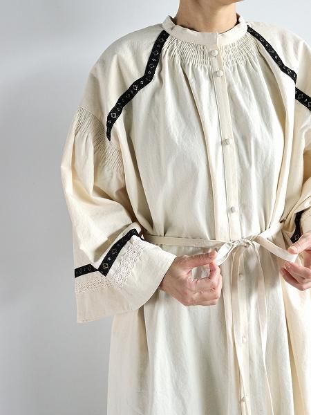 ASEEDONCLOUDAcademic gown dress / School grade cloth (252304)