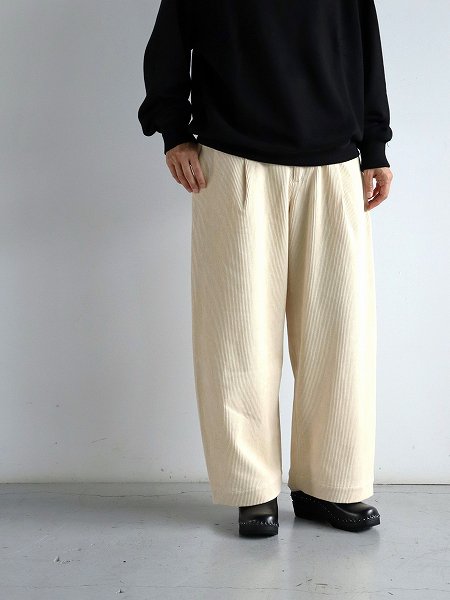 ASEEDONCLOUD (Handwerker) HW wide trousers / Corduroy - Off white