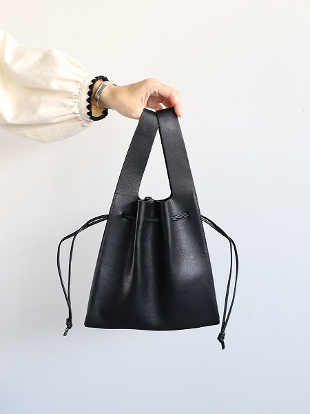 Aeta TOTE / BLACK (LE41) (SMOOTH LEATHER COLLECTION)