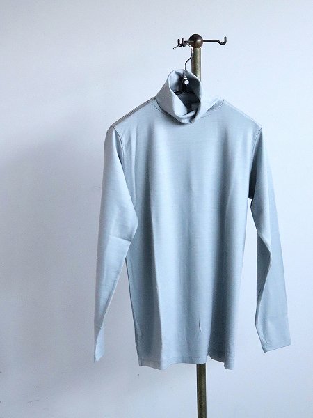 BETTER　WASHABLE WOOL HIGH NECK T-SHIRT