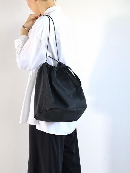 ERA.()TAS HELMET BAG (K010T) / GREEN