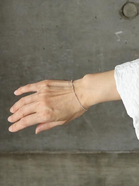 ERA. TWNKL FGR BRACELET (SL038)