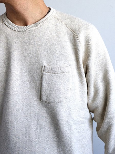 FLISTFIA Crew Neck Sweat