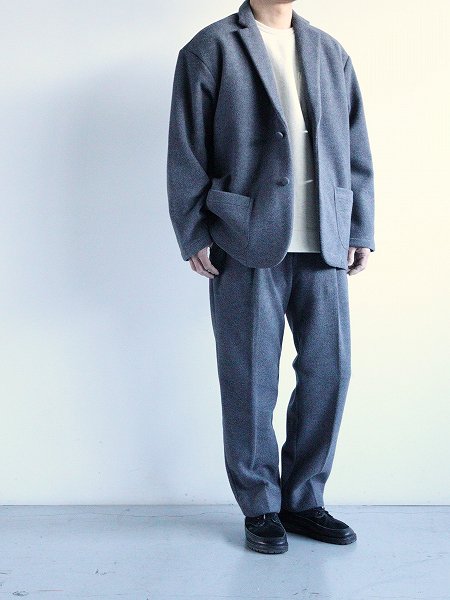 FLISTFIA (եꥹȥե)Tuck Wide Trousers / Charcoal Gray