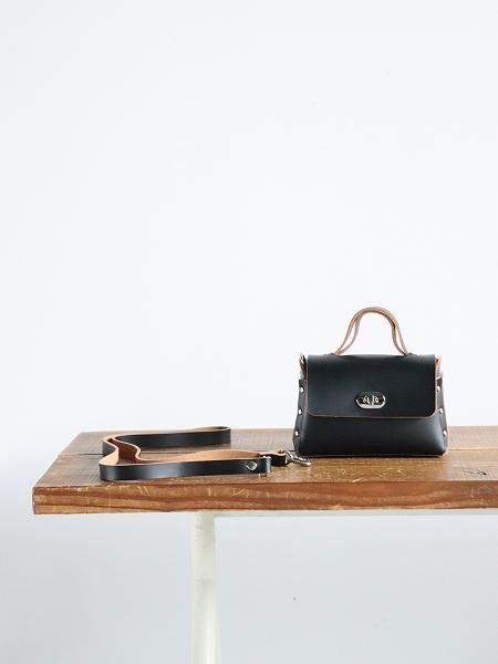 Hender Scheme assemble hand bag flap M