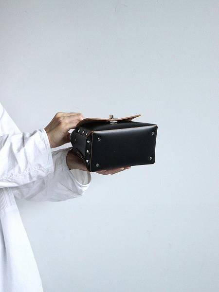 Hender Scheme assemble hand bag flap M
