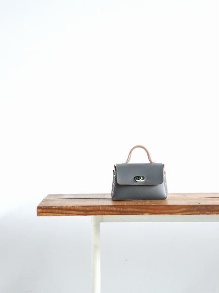 Hender Scheme assemble hand bag flap M