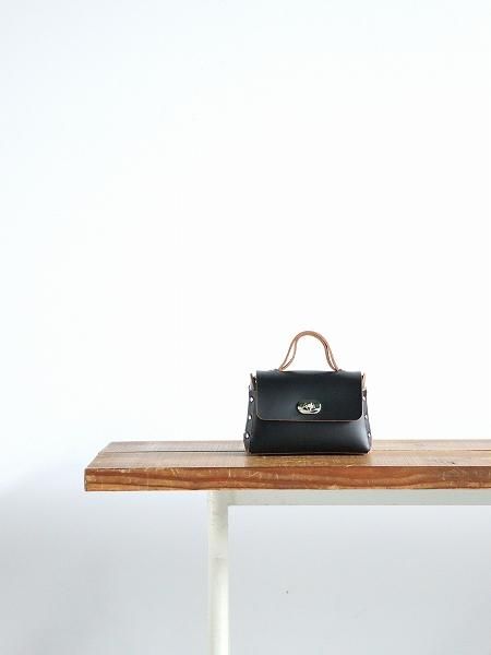 Hender Scheme assemble hand bag flap M
