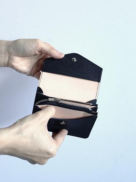 Hender Scheme flap billfold