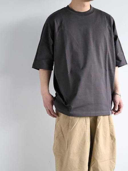 らいらい　Steven Alanドルマンスリーブ ハーフ コート　ベージュ Steven Alan（スティーブンアラン）の「＜Steven Alan＞ドルマン