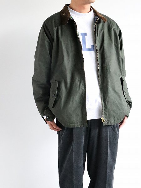 NECESSARY OR UNNECESSARY　BARBER TOP / OLIVE
