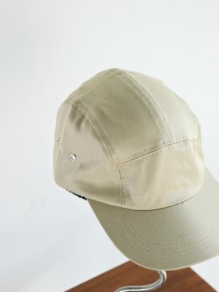 NECESSARY or UNNECESSARY (N.O.UN.)  / JET CAP