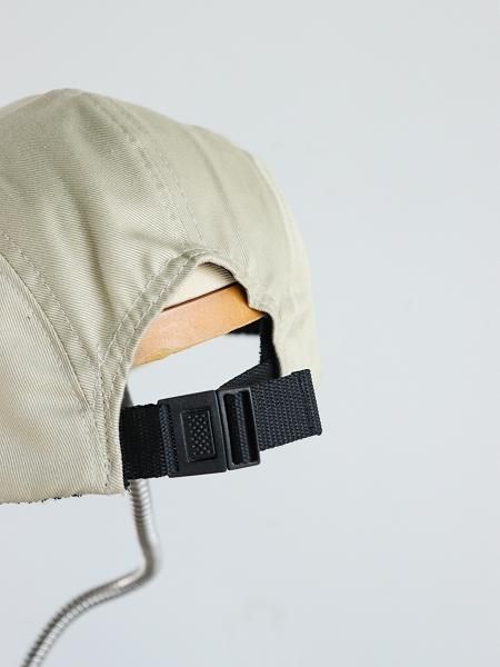 NECESSARY or UNNECESSARY (N.O.UN.)  / JET CAP