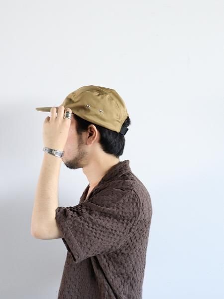 NECESSARY or UNNECESSARY (N.O.UN.)  / JET CAP