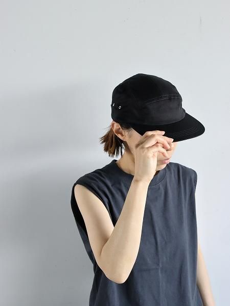 NECESSARY or UNNECESSARY (N.O.UN.)  / JET CAP