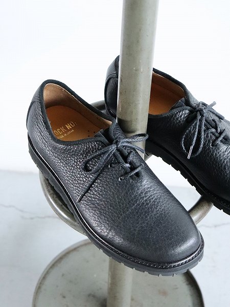 STOCK NO: / ȥåʥСHAFERL SHOES - BLACK EMBOSSED (003)