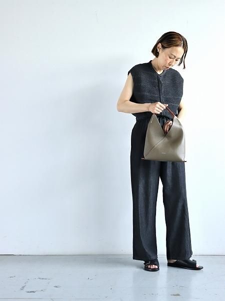 フィータ pheeta デニムオールインワン 楽天市場】【定価4.5万】フィータ Pheeta. Trinityデニム
