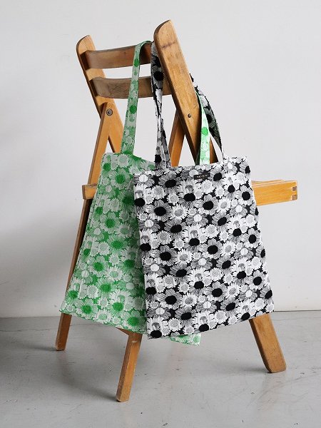 R&D.M.Co-JACQUARD DAISY TOTE BAG