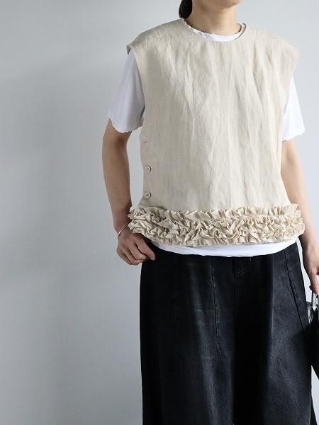 R&D.M.Co-FRILL DECOLATION BUTTON BIB / Antique White