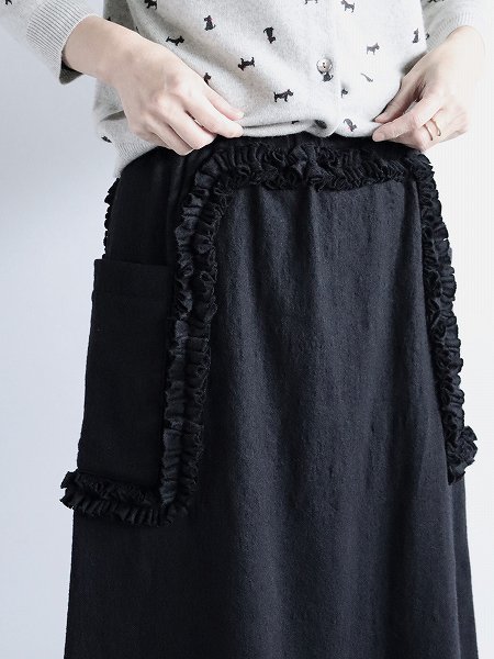 R&D.M.Co- FRILL DECORATION SKIRT / Black  Black