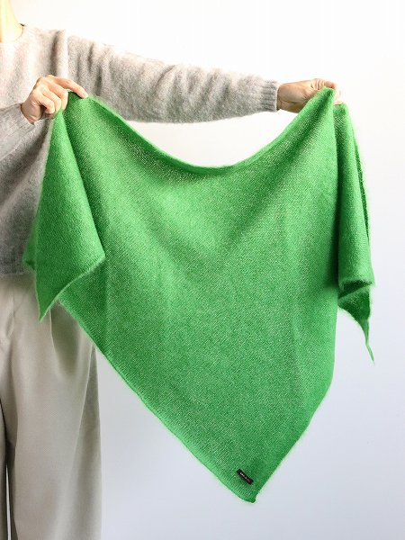 R&D.M.Co- MOHAIR TRIANGLE MUFFLER