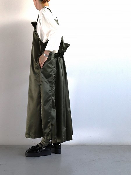 RHODOLIRION (ロドリリオン)　Jumper Skirt - Army Twill / Olive