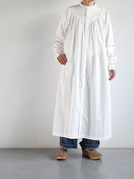 RHODOLIRION (ロドリリオン)　Monogram Stitch Long Dress / White