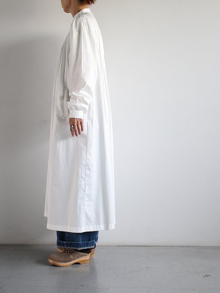 RHODOLIRION (ロドリリオン)　Monogram Stitch Long Dress / White