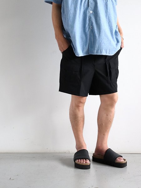 WEEKENDERTrader Comfortex Cargo Short / Black