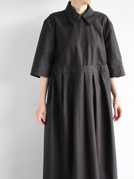 THE HINOKI　Organic Cotton Twill Half Sleeve Dress / BLACK