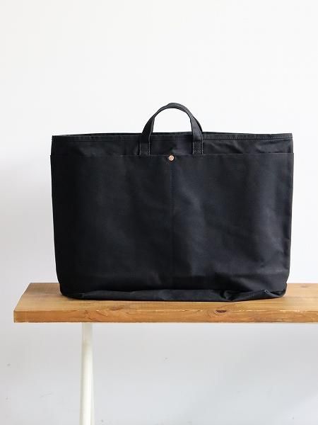 This is a(n)Base Tote XL