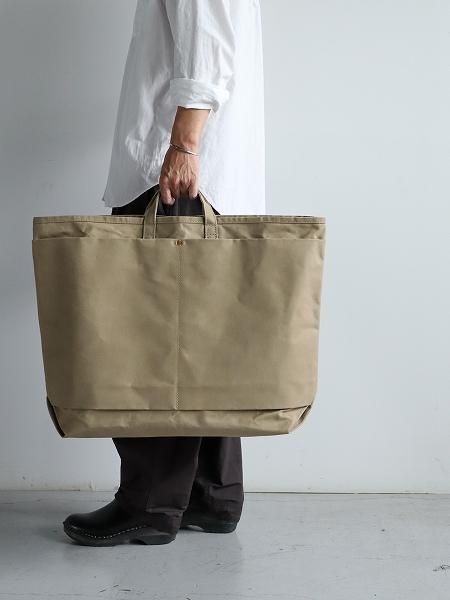 This is a(n)Base Tote XL