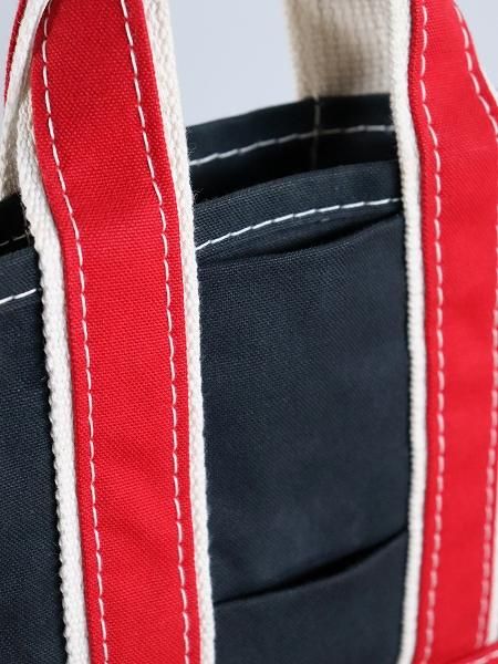 This is a(n)Base Field Tote/Tall S