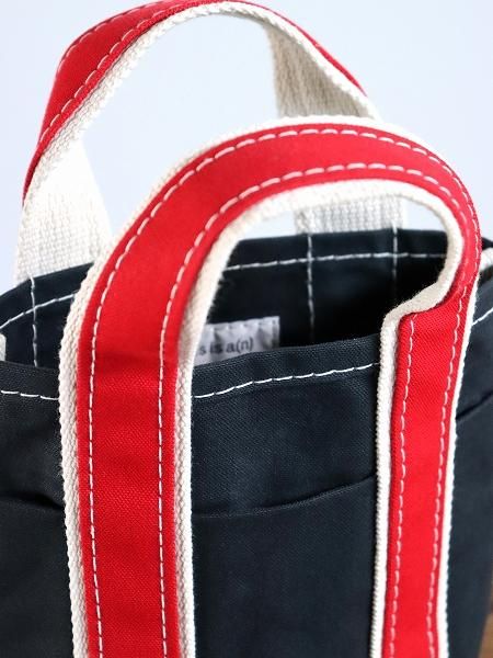 This is a(n)Base Field Tote/Tall S