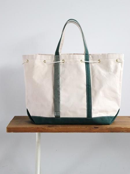 This is a(n)  STOCK NO:Special Base Field Tote XL