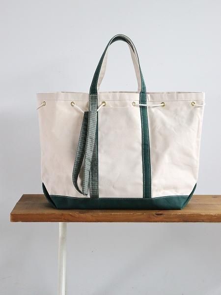 This is a(n)  STOCK NO:Special Base Field Tote XL