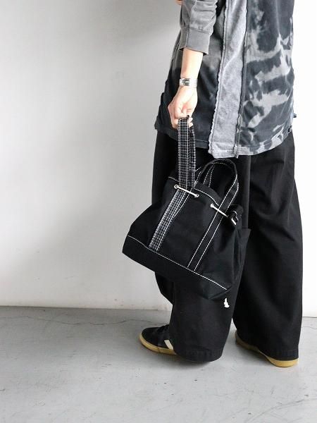 This is a(n)  STOCK NO:Special Base Field Tote S