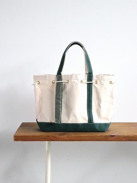 This is a(n)  STOCK NO:Special Base Field Tote M