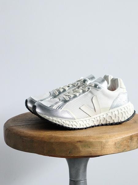 VEJA () CONDOR ROYALE / NATURAL PIERRE SILVER