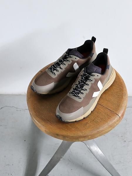 VEJA ()DEKKAN / EAGLE LIGHT-GREY