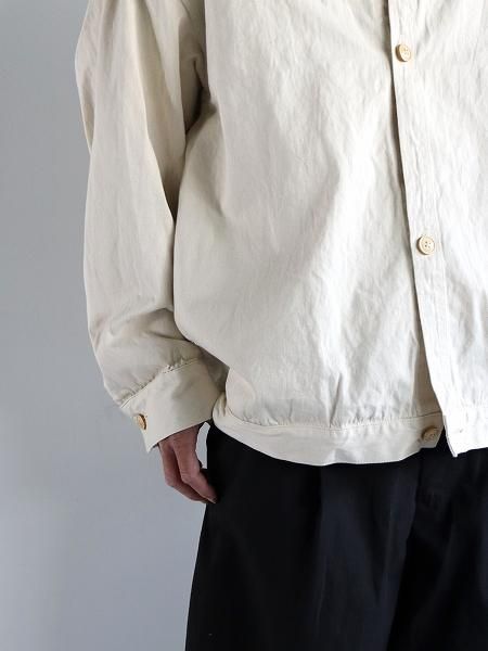 alvana」(アルヴァナ)NATURAL TWILL SHORT JACKET